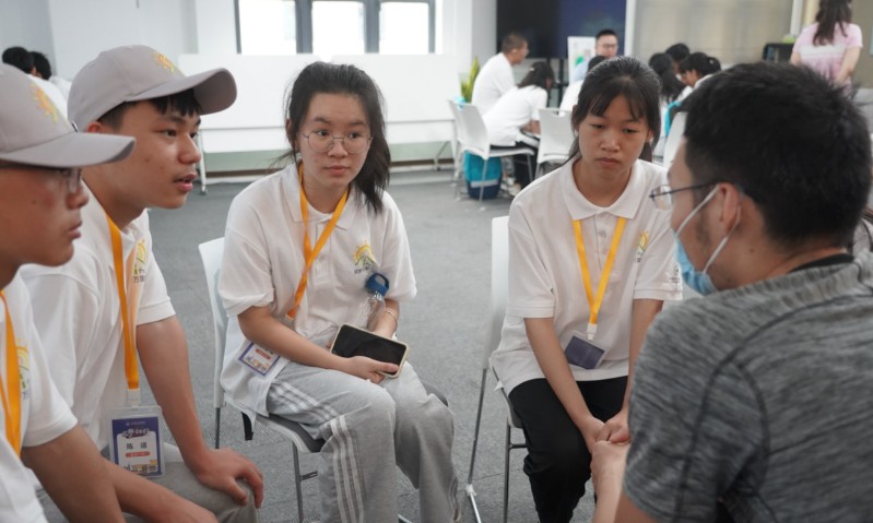 202208042336320252150140106132FD.jpg?nettype=in&needfile=1&hash=md5:01:5D:2A:1F:92:C4:FE:DE:35:78:14:36:6F:3A:CC:2C&size=80279&origurl=http%3A%2F%2F10.41.141.70%3A9080%2Fs%2F202208042336320252150140106132FD.jpg 赵医生.jpg